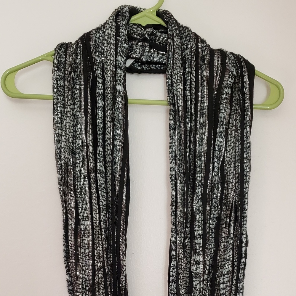 Infinity scarf